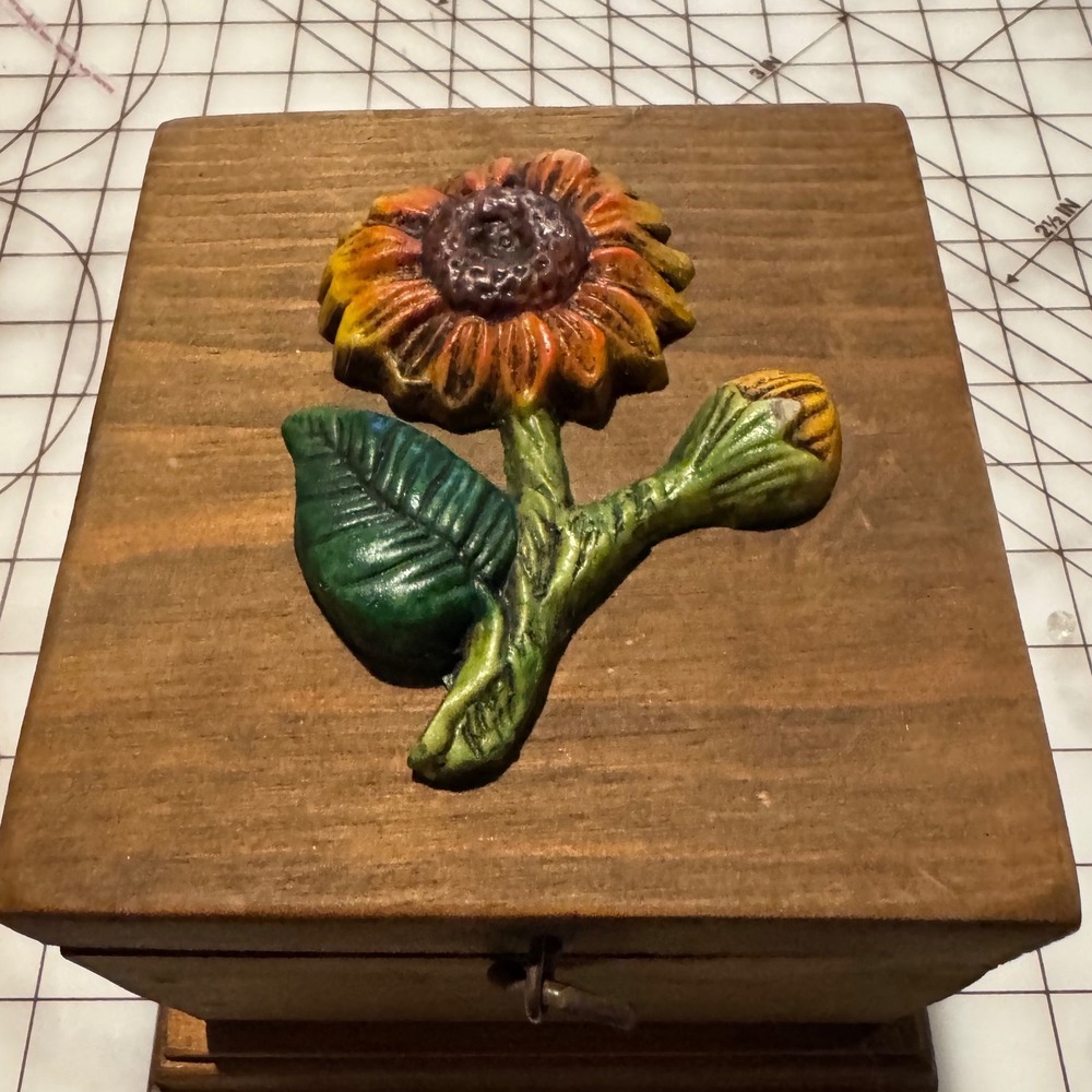 Handmade Wooden Sunflower Keepsake Box Rustic 3D Floral Trinket Chest 5x5x4